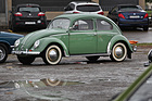Bild: VW 1200 - ein Brezel-Käfer in Grün - OSMT Zug im September 2017