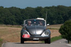 VW 1302 Käfer Cabriolet (1972) – RAID Suisse-Paris 2013