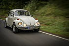 Artikelbild VW 1302 “Theo Decker” – wenn der Käfer den Porsche ärgert