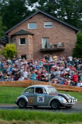 VW 1302S Gruppe 2 (1973) in der Gruppe «40 Jahre Rallyeweltmeisterschaft» am Eifel Rallye Festival 2013