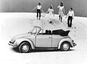 VW 1303 Cabriolet (1975) - Picknick zwischen den Dünen mit dem modernisierten Käfer mit Einzelradaufhängungen