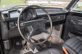 VW 1303 Cabriolet (1979) - Tacho bis 160 km/h zeugt von Optimismus