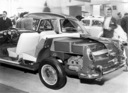 VW 1500 (1962) am Genfer Automobilsalon - Schnittmodell gibt Einblicke in die Raumausnutzung