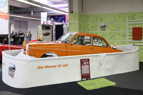 VW 1600 L (1973) - "die Wanne ist voll" - Clubstand - Techno Classica 2016