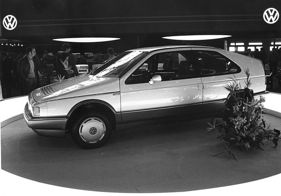 VW (1982) - Forschungsauto auf dem Volkswagen-Stand