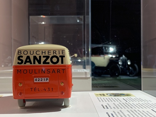 VW Bulli – Der Fall Bienlein – Tim und Struppi-Ausstellung – Musée National de l'Automobile Mulhouse