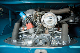 VW Bus 21-Window Deluxe Micro Bus (1966) - als Lot 259 an der RM Auction in Monterey am 15./16. August 2014