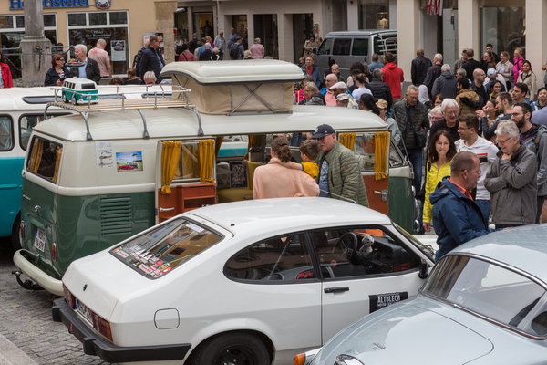 VW Bus mit aufstellbarem Dach – Tübingen Classic Oldtimerfestival 2025