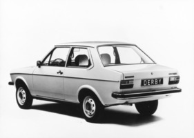 VW Derby GLS (1977) – höchste Ausstattungslinie mit kleinen Chrom-Radkappen
