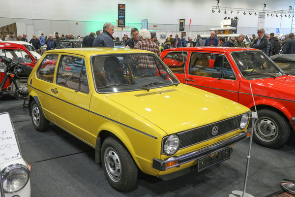 VW Golf 1.1 (1978) - früher Golf mit 120'000 km Laufleistung, für EUR 13'350 zu haben - Bremen Classic Motorshow 2023