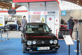 VW Golf 1 Cabriolet (1992) - Ausstattung Classicline, mit Modifikationen - Motorworld Classics Bodensee 2022 (1992)