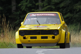 VW Golf 1 GTI 16V (1981) - im Feld 1 (Tourenwagen und Vorkriegsfahrzeuge) an der Bergprüfung Altbüron 2015 (1981)
