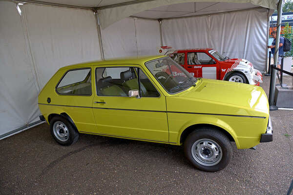 VW Golf (1974) – unrestauriertes Exemplar als Sieger der Klasse "50 Jahre Golf"