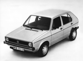 VW Golf (1977) - viertürige Variante in GL-Ausstattung