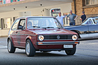 VW Golf (1977) - wohl auf dem Weg zur Rampe, um "Planted" zu kaufen? - V8-/I6-Hybridtreffen in der Motorworld Kemptthal 2021