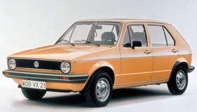 VW Golf (1978) - Design durch Giugiaro, nach dem ersten Facelift mit runderen Stossstangen
