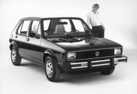 VW Golf (1980) - für den amerikanischen Markt erhielt er als "Rabbit" rechteckige Schweinwerfer
