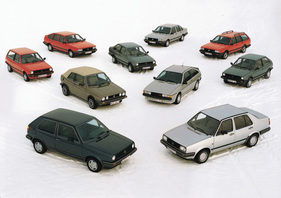 VW Golf Cabriolet (1987) - zusammen mit der damaligen Volkswagen-Produktepalette