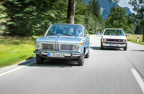 VW Golf GTI vs. BMW 1802 touring – Verglichen mit dem GTI ein echter Exot.