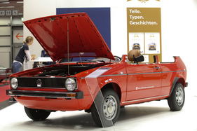 VW Golf I (1977) - als Demonstrator für Ersatzteile (Retro Classics Bavaria 2017 in Nürnberg)