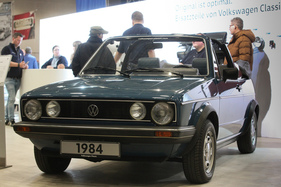 VW Golf I Cabriolet (1984) - die Serienproduktion des Golf Cabriolets startete am 14. Februar 1979, gebaut wurde es in 389'000 Exemplaren bis 1993 - Bremen Classic Motorshow 2019