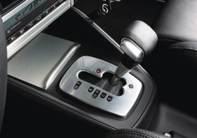 VW Golf IV R32 (2002) - Blick auf die DSG-Schaltzentrale