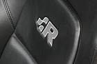 Image: VW Golf IV R32 (2003) - "R" emblem on the König seats