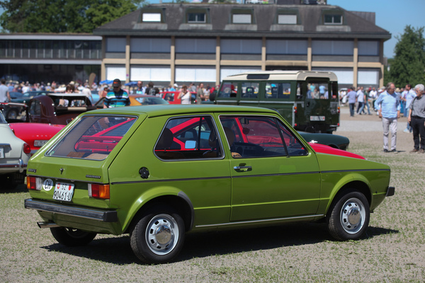 Bild: VW Golf L - dreitürig, fünf Türen kosteten schliesslich Aufpreis - Oldtimer Sunday Morning am 2. Juni 2019
