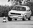 VW Golf LS (1974) - hebt in scharf gefahrenen Kurven schon einmal ein Beinchen