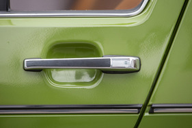 VW Golf LS (1976) - noch richtige Türgriffe