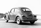 VW Käfer (1975) - die schwarz lackierten Stossfänger kennzeichneten das 1200-er-Modell