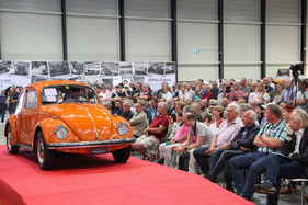 VW Käfer 1300 (1973) - als Lot 01 anlässlich der Versteigerung der Oldtimer Galerie an der Swiss Classic World Luzern am 28. Mai 2022
