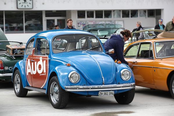 VW Käfer 1302 (1972) - Etikettenschwindel? Das ist ja kein Audi! - Dolder Classics Mai 2019