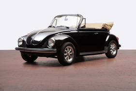 VW Käfer 1303 Cabriolet (1972) - als Lot 13 an der Auctionata Versteigerung 330 am 10. Oktober 2015 (1972)