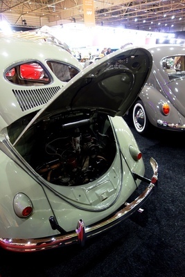 VW Käfer (1950) - 1000 km (seit Restaurierung?), für EUR 49'000 angeboten - InterClassics Maastricht 2019