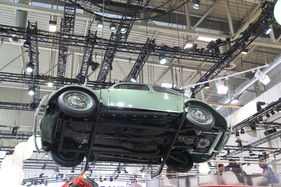 VW Käfer (1950) - wann kriegt man schon einmal die Unterbodengruppe eines Käfers so schön zu sehen? - Techno Classica 2015