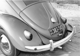 VW Käfer (1951) - Blick auf das Heck