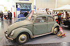 VW Käfer (1951) - Scheunenfund mit Brezel-Fenster, EUR 39'000 teuer (Techno Classica 2018)