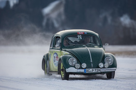 VW Käfer (1954) - an der Planai-Classic 2016 (1954)