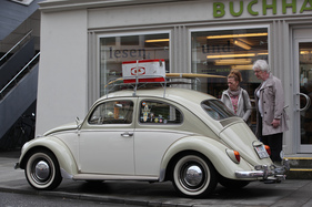 VW Käfer (1966) - mit Gepäck - O-iO 2016