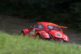 VW Käfer (1968) an der Bergprüfung Altbüron 2017 - Feld 2