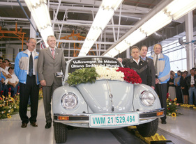 VW Käfer (2003) - der letzte produzierte Käfer nach 21 Millionen gefertigten Exemplaren