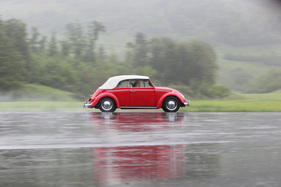 VW Käfer Cabriolet (1965) - lieber geschlossen durch den Regen - O-iO 2016