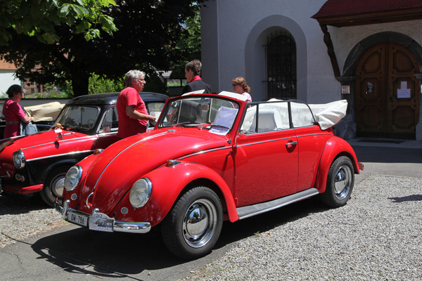 VW Käfer Cabriolet (1965) - so herrlich in Rot - Oldtimer in Obwalden (O-iO) 2019