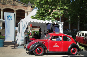 VW Käfer "Feuerwehr" (1954) - mit Blaulicht und Tatüü - 40. Oldtimer-Meeting Baden-Baden 2016