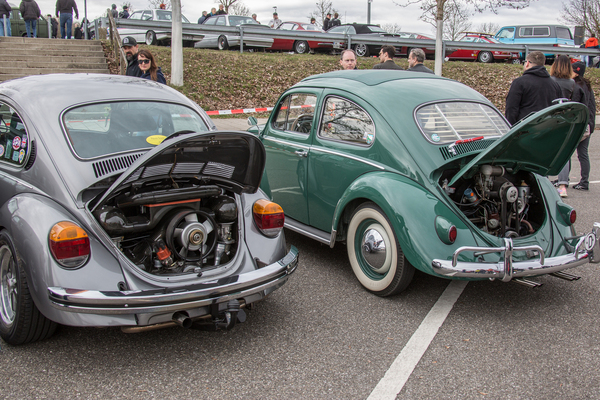 VW Käfer – unterschiedliche Generationen – Retro Saisonauftakt 2025