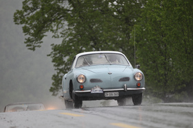 VW Karmann Ghia (1965) - elegantes Coupé auf dem Weg nach Seelisberg - O-iO 2016