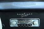 VW Karmann Ghia (1968) - herrliches Radio mit eingebautem Lautsprecher
