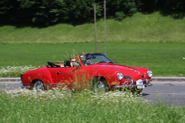 VW Karmann-Ghia Cabriolet (1970) - auf der samstägichen Ausfahrt - Oldtimer in Obwalden (O-iO) 2019
