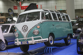 VW Kleinbus (1962) - T1 "Samba" als begehrtes Sammlerfahrzeug - 42. Auto e Moto d'Epoca 2025